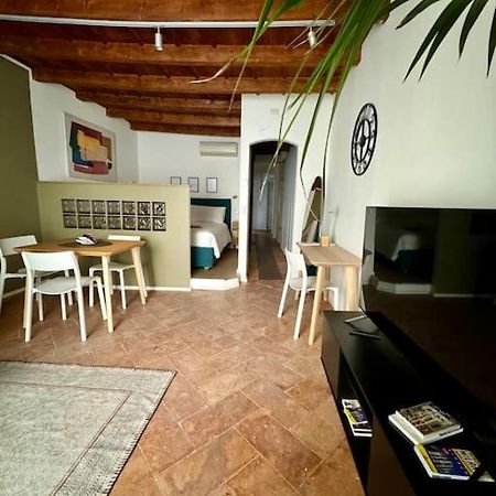 Splendido Bilocale In Via Madonnina, Zona Brera Apartment Milan Exterior photo
