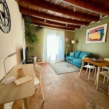 Splendido Bilocale In Via Madonnina, Zona Brera Apartment Milan Exterior photo