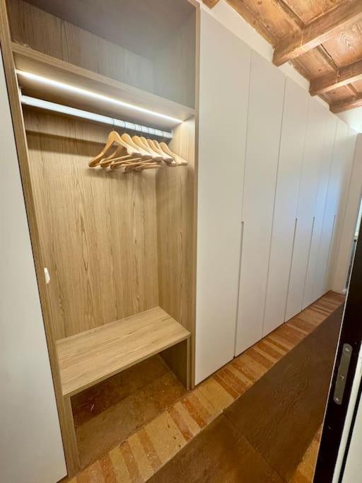 Splendido Bilocale In Via Madonnina, Zona Brera Apartment Milan Exterior photo
